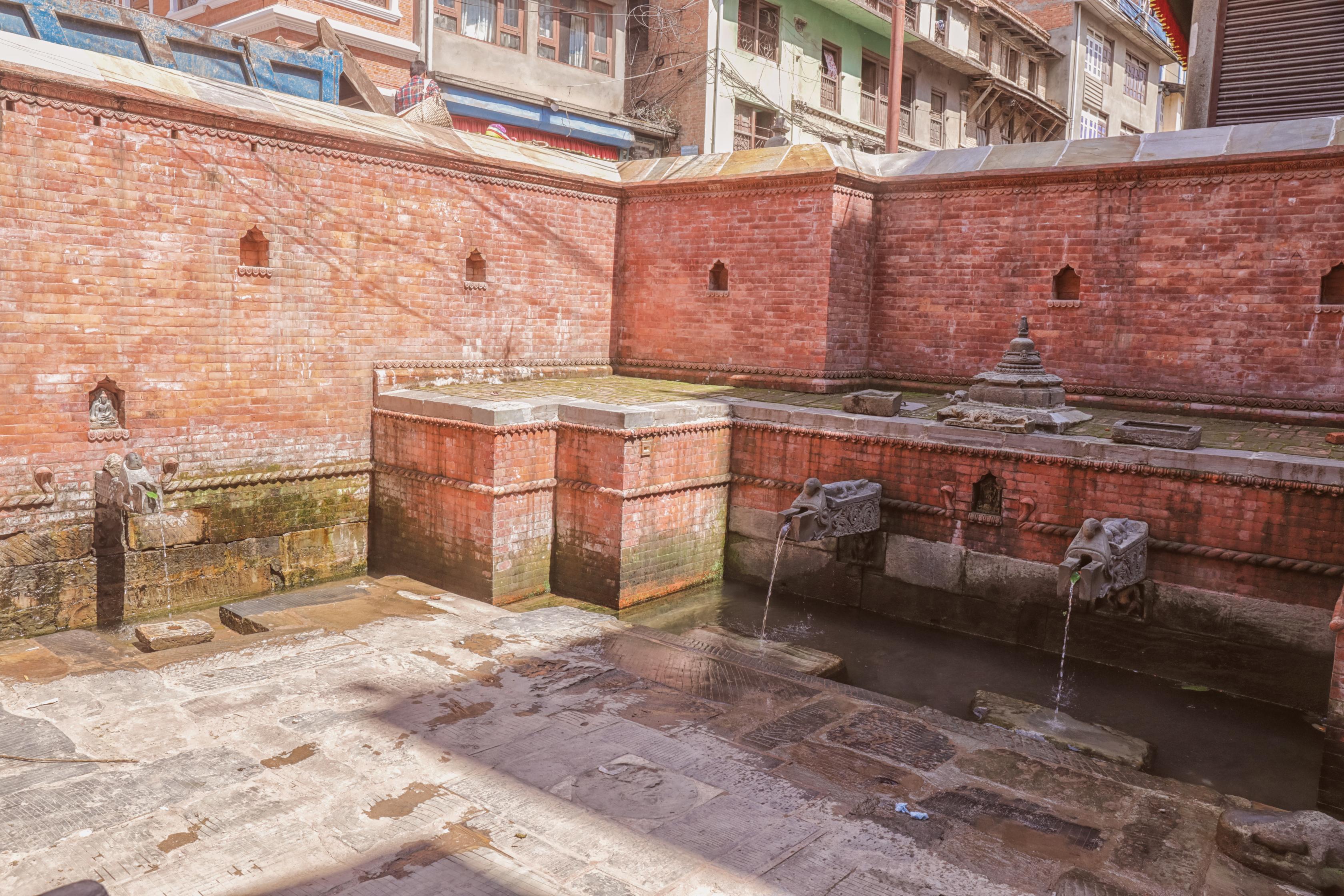 थपा: हिटी